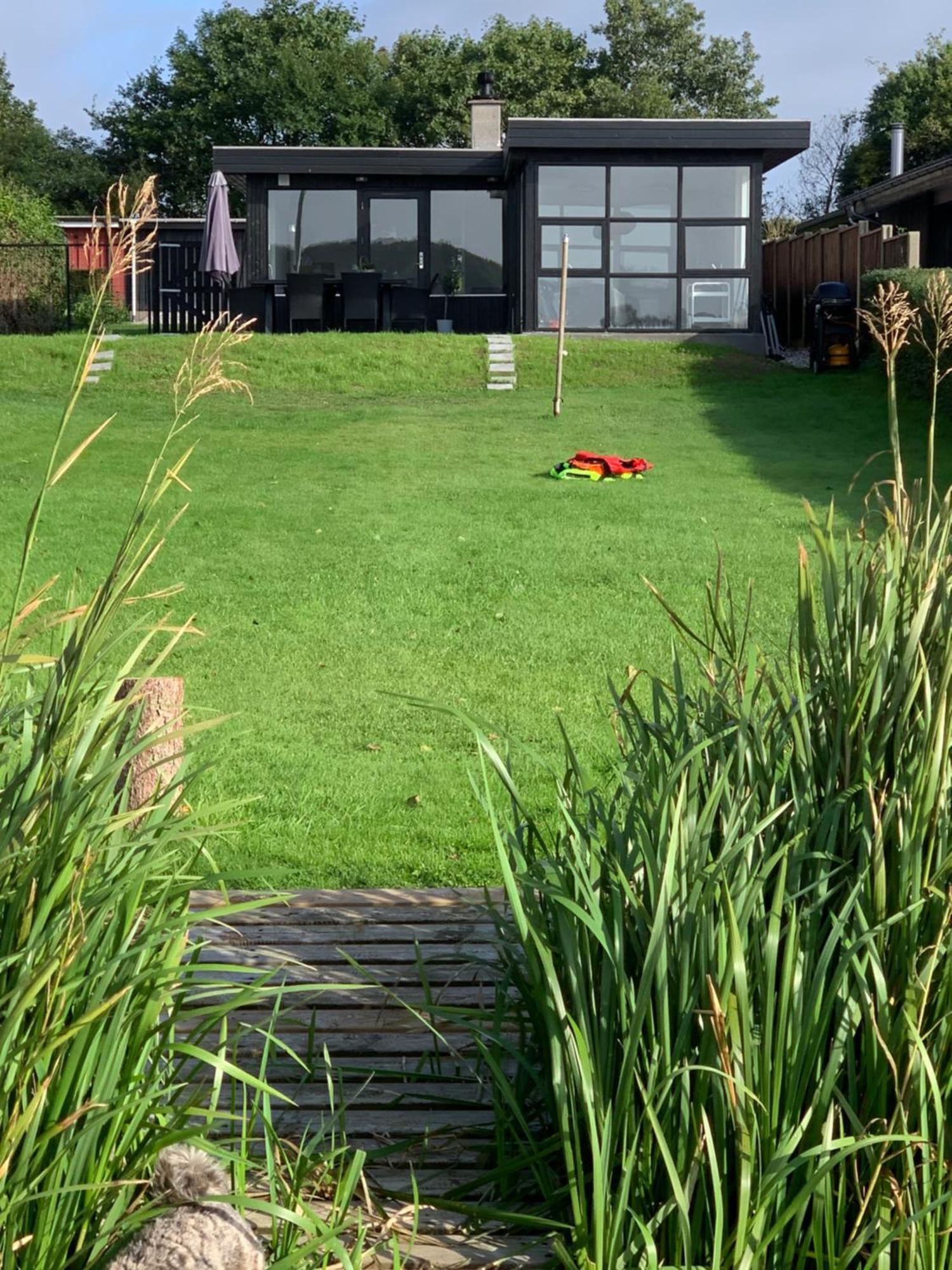 Huset Ved Soen Taet Pa Herning Og Mch Og Boxen 90 M2 Sunds Zewnętrze zdjęcie